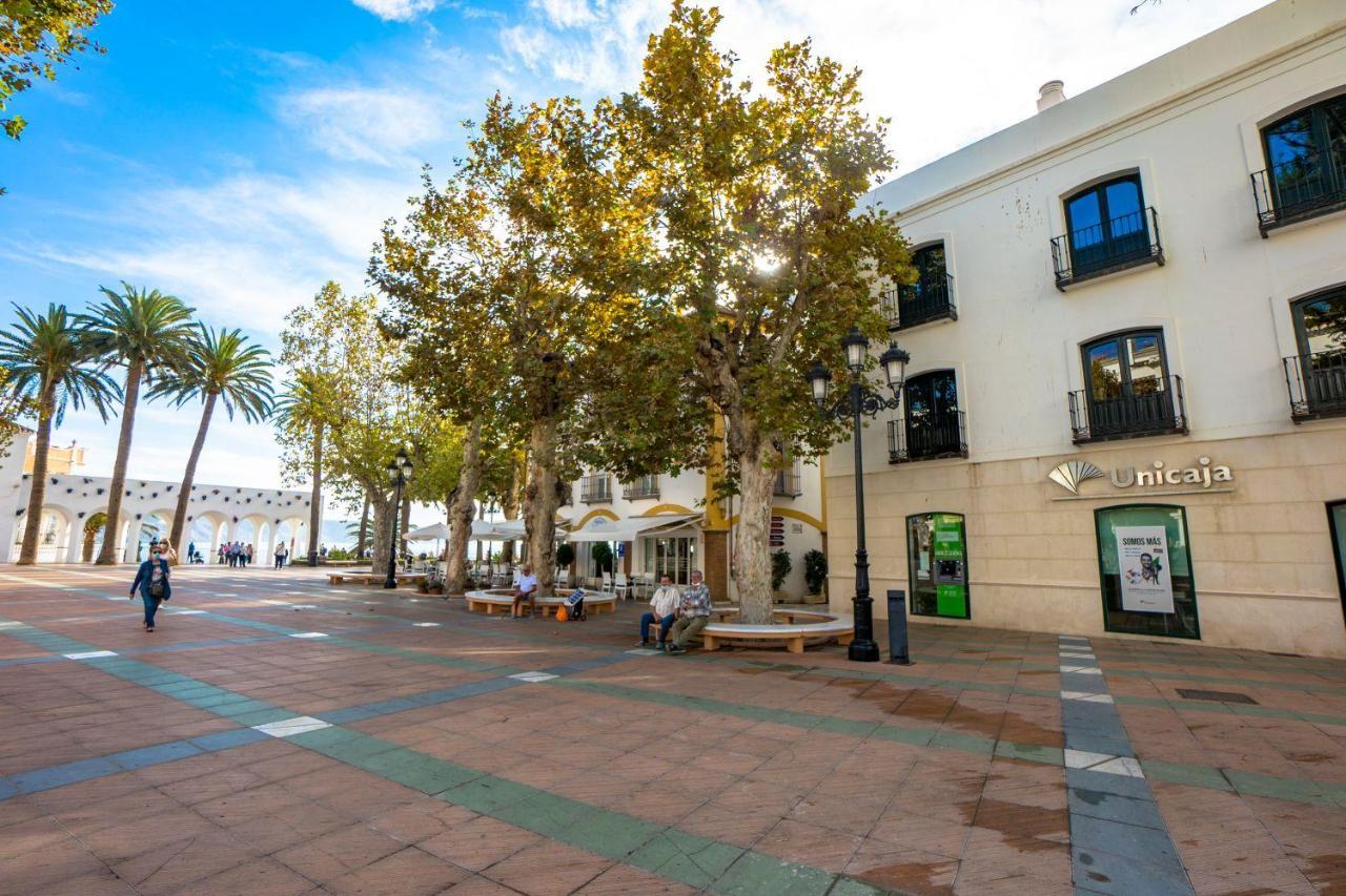 Apartamento Balcon De Europa 4 Menyber Nerja Exterior foto